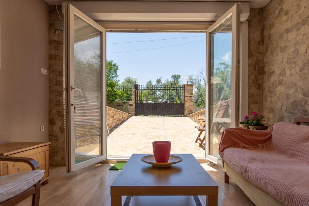 Starfish Villa Nea Iraklitsa ภายนอก รูปภาพ
