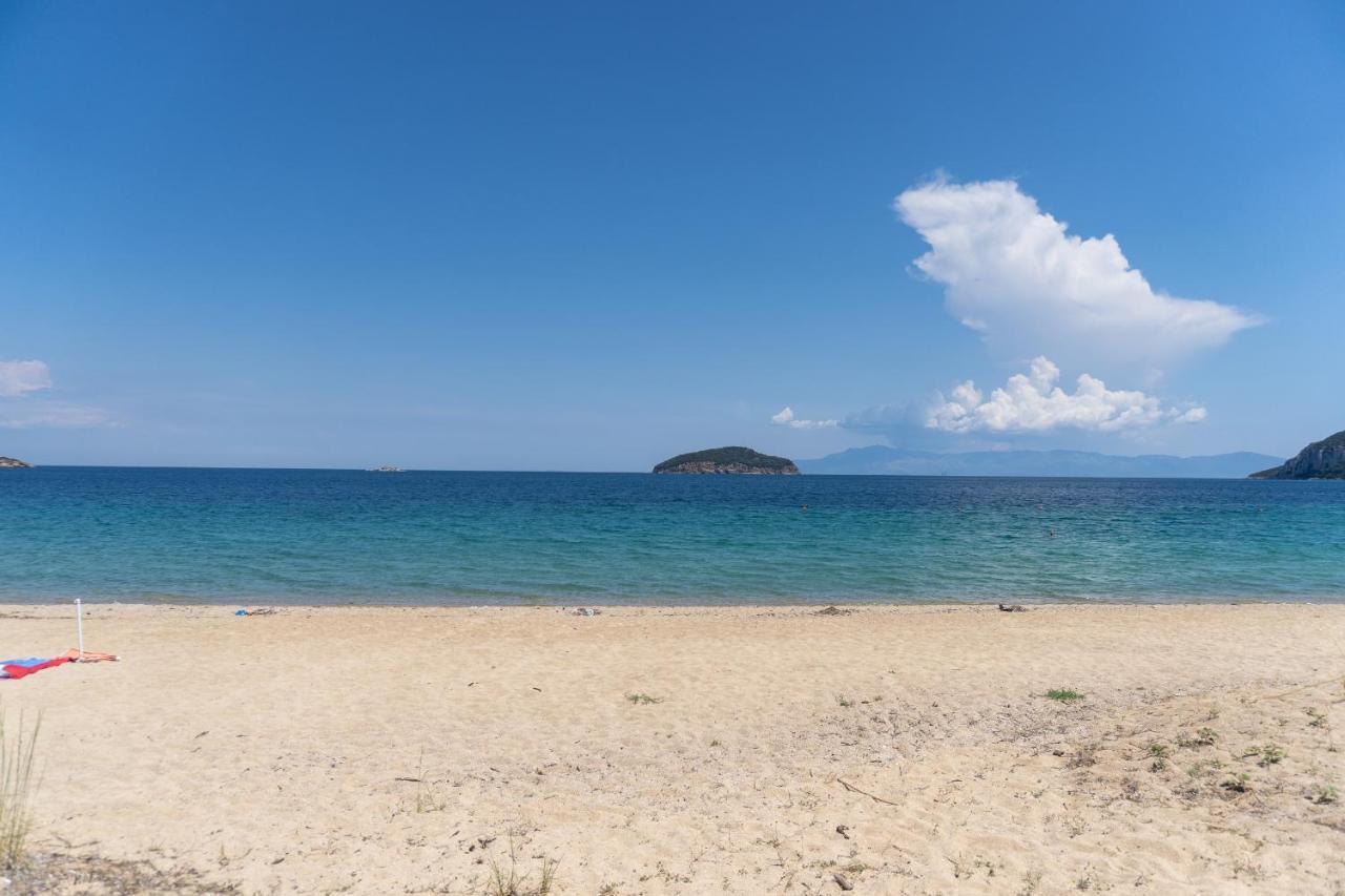 Starfish Villa Nea Iraklitsa ภายนอก รูปภาพ